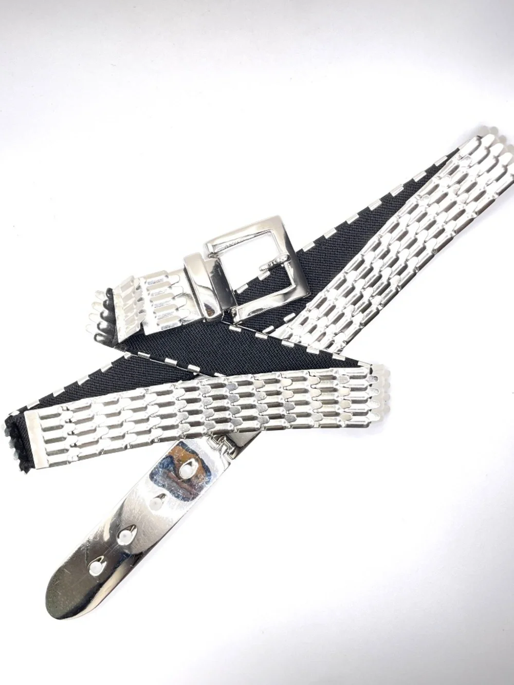 Vintage Silver Metallic Fish Scale Women's Stretch Belt 32